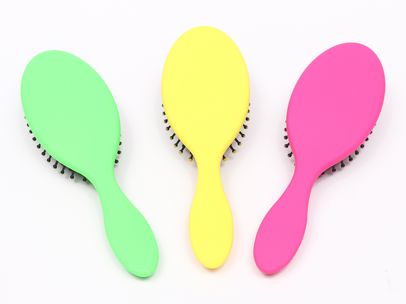 Silicone Head Massage Detangling Brush