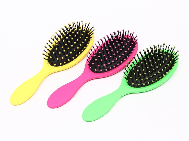 Silicone Head Massage Detangling Brush