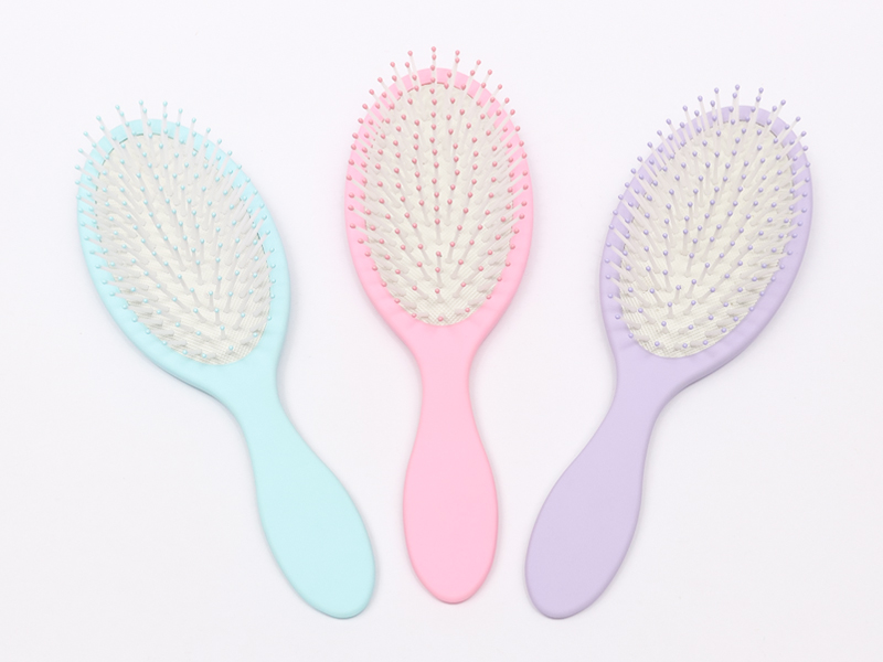 Silicone Head Massage Detangling Brush