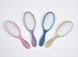 Anong pag-iingat ang dapat gawin kapag umiinom ng Massage Hair Brush?