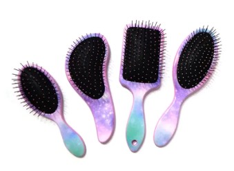 Paano Pumili ng Plastic Hair Comb?