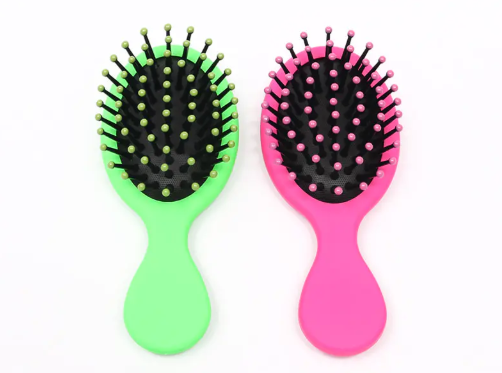 Paano Pumili ng Mini Plastic Hair Brush?